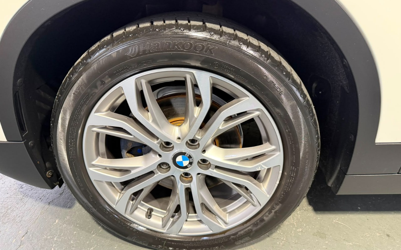 imagem-https://www.socarrao.com.br/sc-vehicle-images-prod/3276181/1786976900635-MjQuanBlZw.jpeg