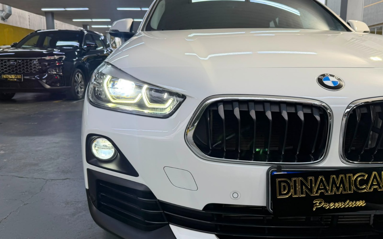 imagem-https://www.socarrao.com.br/sc-vehicle-images-prod/3276181/1786976900774-MjUuanBlZw.jpeg