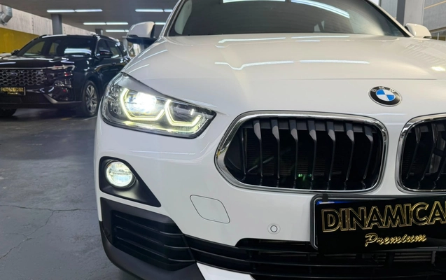 imagem-https://www.socarrao.com.br/sc-vehicle-images-prod/3276181/1786976900774-MjUuanBlZw.jpeg