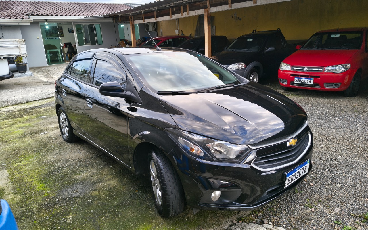 imagem-https://www.socarrao.com.br/sc-vehicle-images-prod/3276220/1786977014715-SU1HXzIwMjYwNzA2XzE3MDc1NTc4M19IRFIuanBn.jpg