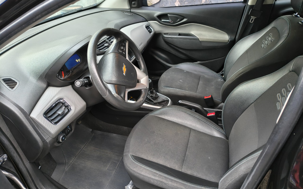 imagem-https://www.socarrao.com.br/sc-vehicle-images-prod/3276220/1786977015744-SU1HXzIwMjYwNzA2XzE3MDkwODQ0M19IRFIuanBn.jpg