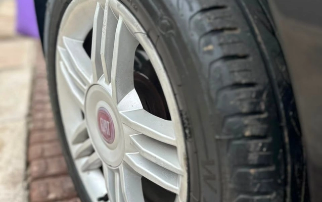 imagem-https://www.socarrao.com.br/sc-vehicle-images-prod/3276299/1786977209503-f739e23f7a7e44ac82e59542d4ba0d17_1786540193532.jpg