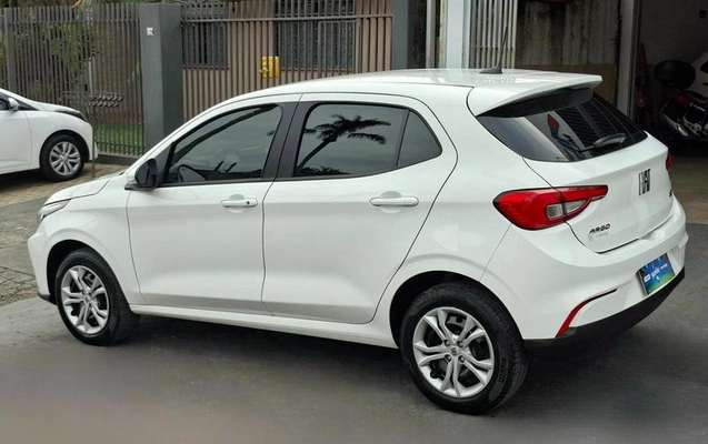 imagem-https://www.socarrao.com.br/sc-vehicle-images-prod/3276426/1789584283648-8386327_6_B_769bd671b2.jpeg