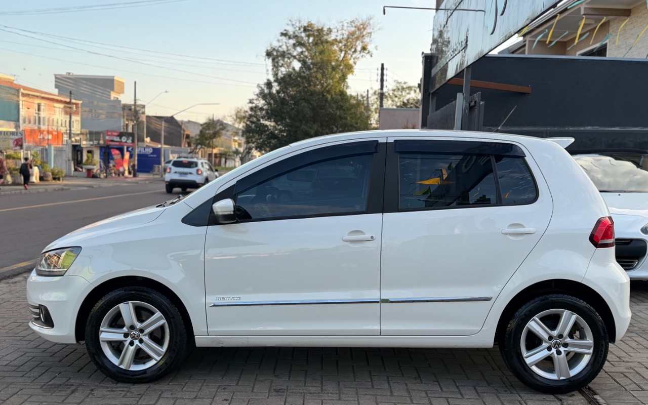 imagem-https://www.socarrao.com.br/sc-vehicle-images-prod/3276457/1787864007083-SU1HXzExODAuanBlZw.jpeg