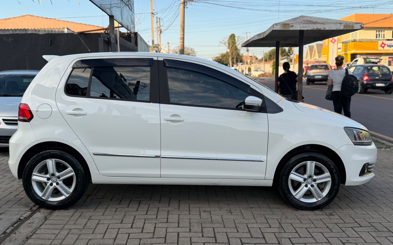imagem-https://www.socarrao.com.br/sc-vehicle-images-prod/3276457/1787864007174-SU1HXzExNzkuanBlZw.jpeg