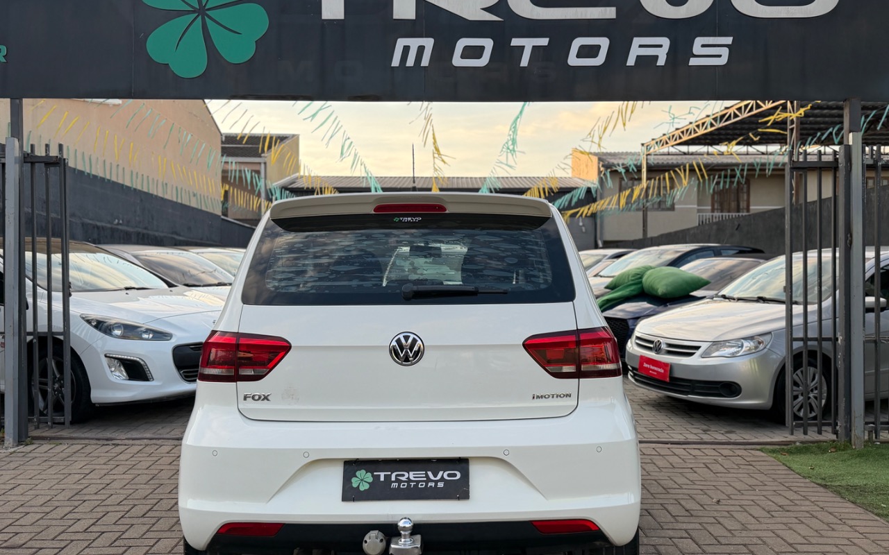 imagem-https://www.socarrao.com.br/sc-vehicle-images-prod/3276457/1787864007413-SU1HXzExODYuanBlZw.jpeg