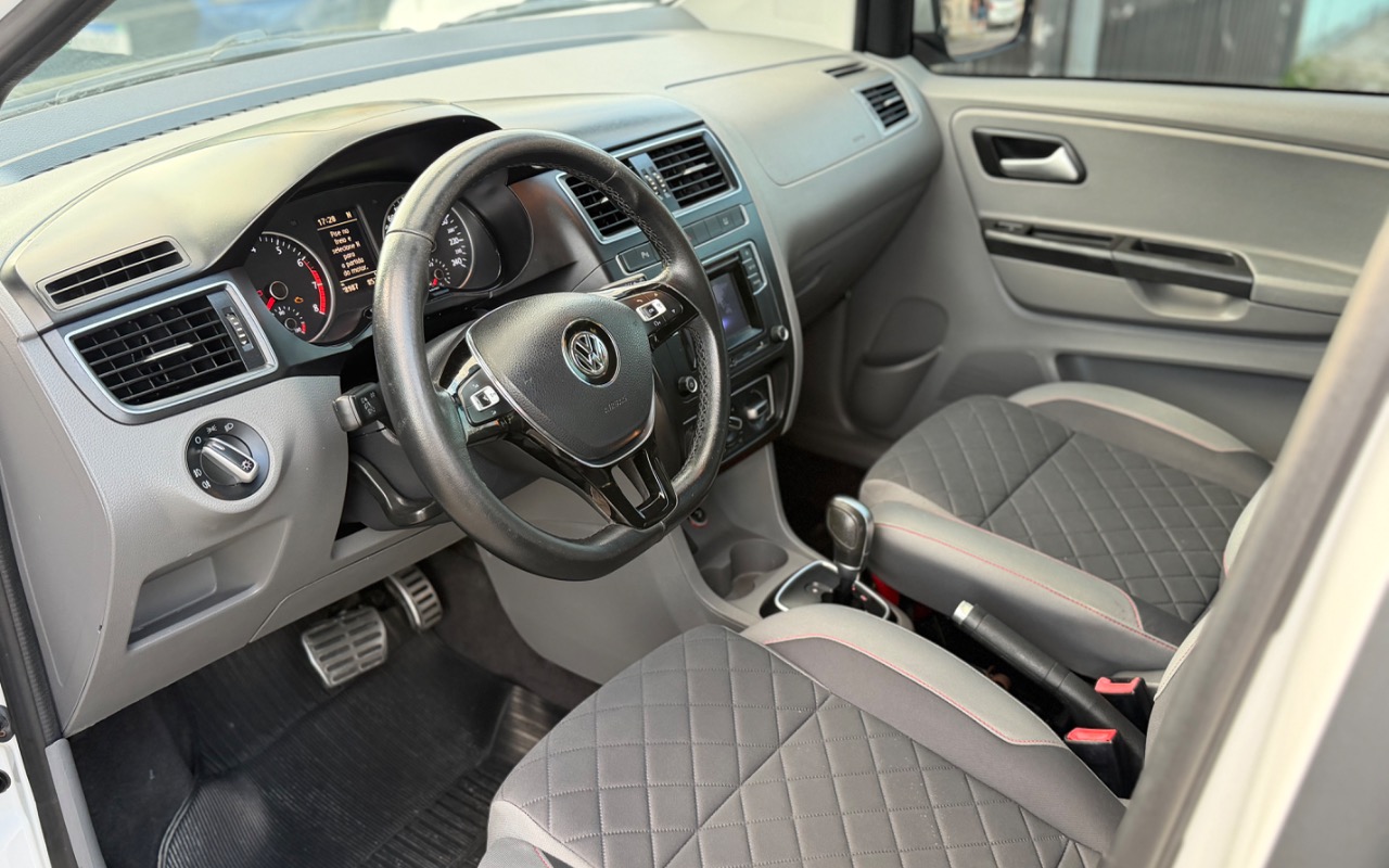 imagem-https://www.socarrao.com.br/sc-vehicle-images-prod/3276457/1787864007766-SU1HXzExOTEuanBlZw.jpeg