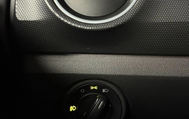 imagem-https://www.socarrao.com.br/sc-vehicle-images-prod/3276498/1786978027862-0abde25d-69a4-46ce-85a4-57f7068167a1.jpg