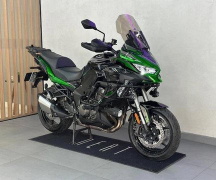 KAWASAKI Versys 1000 GRAND TOURER 2023 Verde — foto 1 de 3