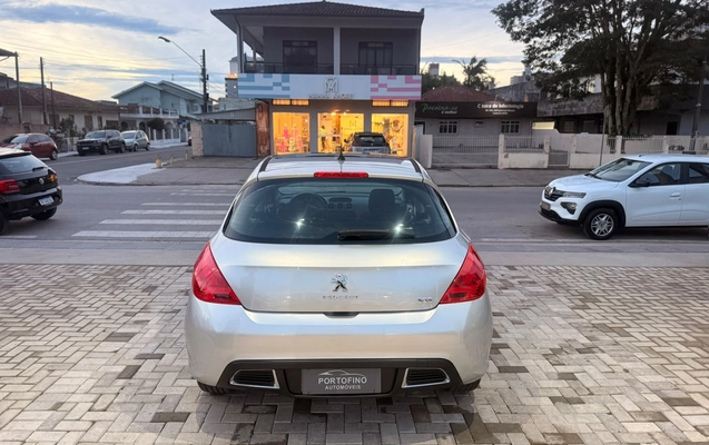 imagem-https://www.socarrao.com.br/sc-vehicle-images-prod/3276529/1786978162303-003_66e7bd46555aa18f97cd13eddfb70737.jpeg