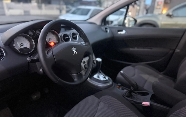 imagem-https://www.socarrao.com.br/sc-vehicle-images-prod/3276529/1786978162307-003_956908ec6429d1adc4e1dcb166435c4a.jpeg