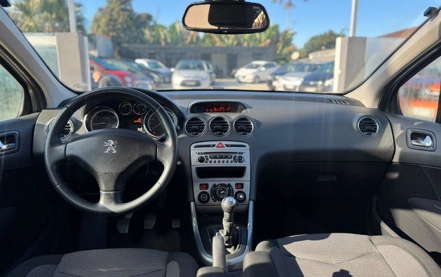 imagem-https://www.socarrao.com.br/sc-vehicle-images-prod/3276543/1786978207946-003_52081743ab607beb7ac06ac47bd94c30.jpeg