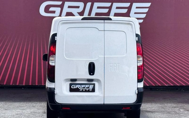 imagem-https://www.socarrao.com.br/sc-vehicle-images-prod/3276568/1789061333694-8382375_4_B_e2b88de61f.jpeg