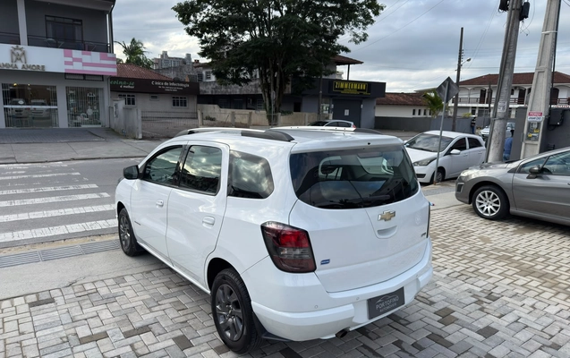 imagem-https://www.socarrao.com.br/sc-vehicle-images-prod/3276663/1787074940716-003_ab69f17aefbb1e8dc82b0976ebf507b6.jpeg