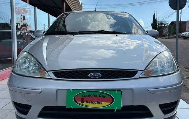 imagem-https://www.socarrao.com.br/sc-vehicle-images-prod/3276685/1788383019879-OGJiYTdhYzQtNjM2MS00N2NkLTliY2MtMDk5Y2FmZjExMWI3LmpwZw.jpg