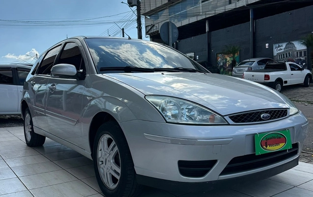 imagem-https://www.socarrao.com.br/sc-vehicle-images-prod/3276685/1788383020019-NDY1NzdiZDEtZDMyYy00Y2ZkLTgwNWEtNmRlYjQ0YzE5ZDRmLmpwZw.jpg