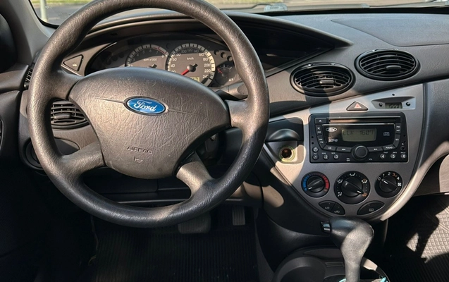 imagem-https://www.socarrao.com.br/sc-vehicle-images-prod/3276685/1788383020091-M2NlZjgyNDAtZjZiNC00YTQ5LWE5YzUtMDU1ZmJkYzFkN2MwLmpwZw.jpg