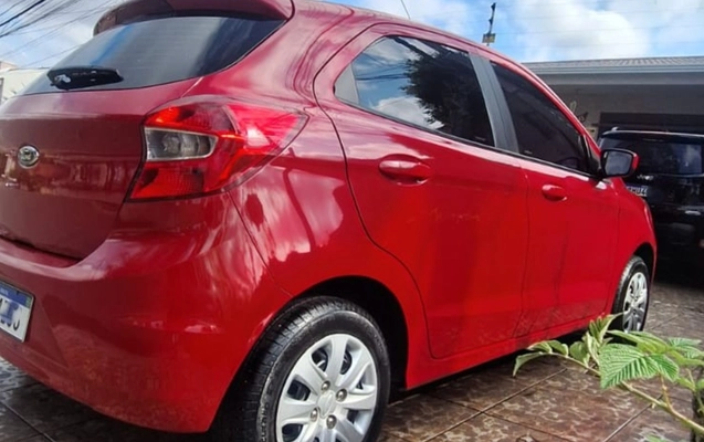 imagem-https://www.socarrao.com.br/sc-vehicle-images-prod/3277210/1789496747101-V2hhdHNBcHAgSW1hZ2UgMjAyNi0wOC0xNyBhdCAxMS4zMS4xMS5qcGVn.jpeg