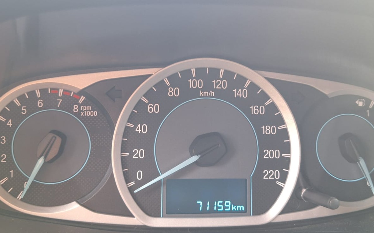imagem-https://www.socarrao.com.br/sc-vehicle-images-prod/3277210/1789496747835-V2hhdHNBcHAgSW1hZ2UgMjAyNi0wOC0xNyBhdCAxMS4zMS4xMy5qcGVn.jpeg