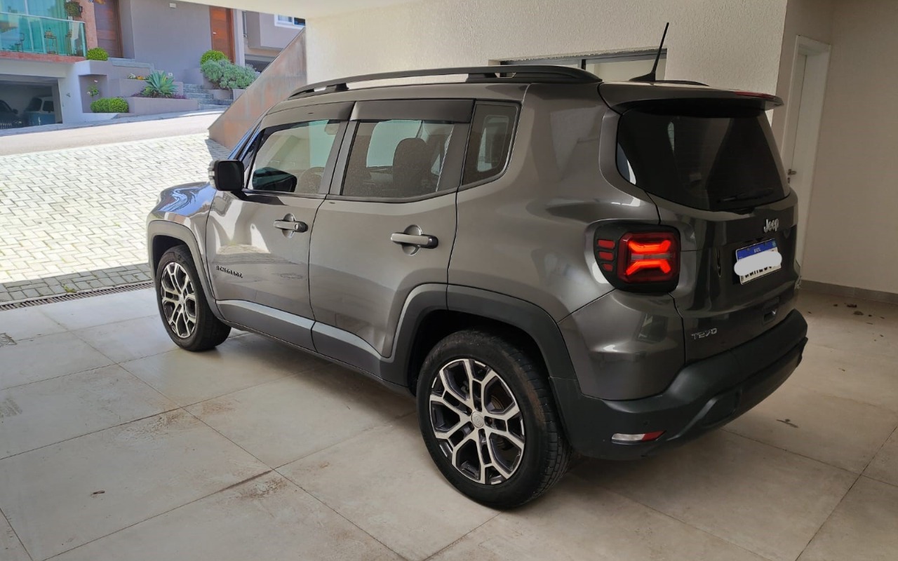 imagem-https://www.socarrao.com.br/sc-vehicle-images-prod/3277497/1786981982829-OTY4ZGMyODYtNmEzNy00MjFmLWI2NTctZjViOTAwNDExN2YzLmpwZw.jpg