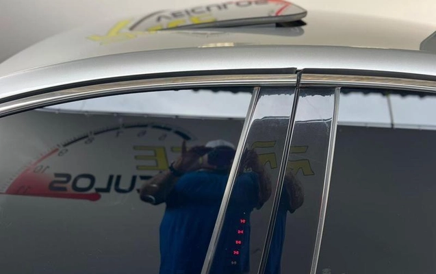 imagem-https://www.socarrao.com.br/sc-vehicle-images-prod/3277581/1789170287081-8375968_9_B_ead5fc1a0d.jpeg