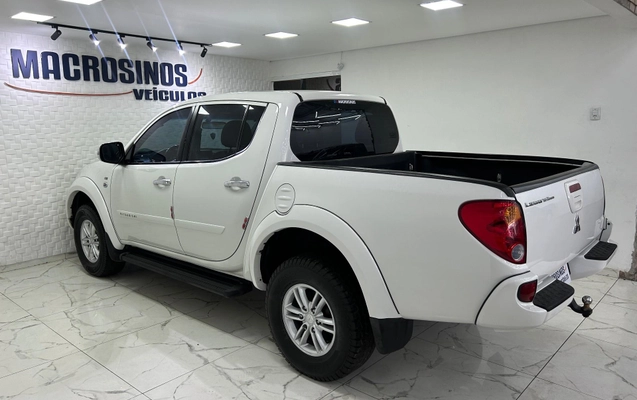 imagem-https://www.socarrao.com.br/sc-vehicle-images-prod/3277732/1786982474498-40977d7edcfc4ffe8c6c41ba7784e8e6_1766498137048.jpg