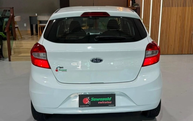 imagem-https://www.socarrao.com.br/sc-vehicle-images-prod/3277752/1786982529122-vehicle_image_1786982498_7c600cc0d9abb45e8b7b3528a7fa5796.jpeg