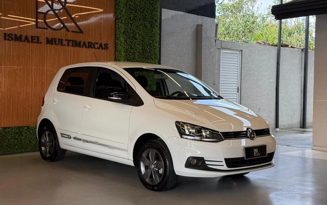 imagem-https://www.socarrao.com.br/sc-vehicle-images-prod/3278124/1787681069209-8368264_16_B_a83165a630.jpeg