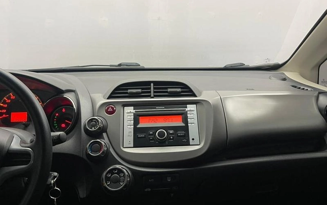 imagem-https://www.socarrao.com.br/sc-vehicle-images-prod/3278515/1786984835249-7872403_8_B_39c0df3408.jpeg