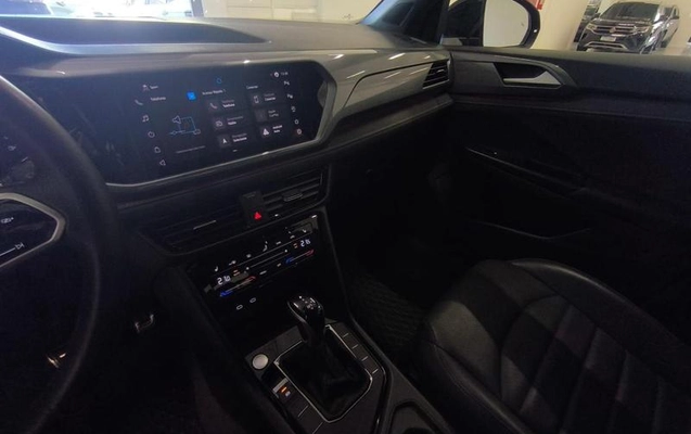 imagem-https://www.socarrao.com.br/sc-vehicle-images-prod/3279115/1788471586231-8387169_11_B_d4cbf7264f.jpeg