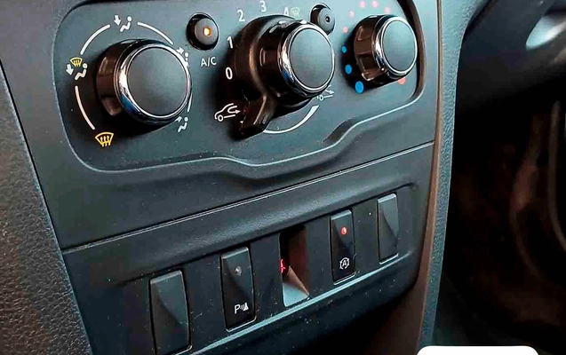 imagem-https://www.socarrao.com.br/sc-vehicle-images-prod/3279246/1786997002708-ceed21c5-1dd5-4c90-a1df-3f6e47894f80.jpg