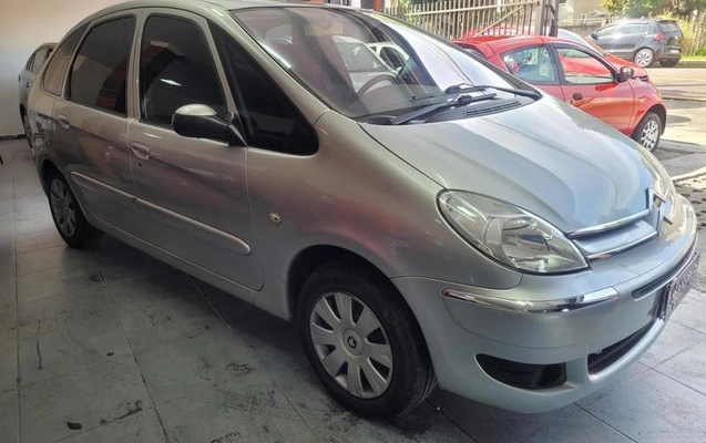 imagem-https://www.socarrao.com.br/sc-vehicle-images-prod/3279321/1786986947313-8387214_0_B_3a030b9a89.jpeg