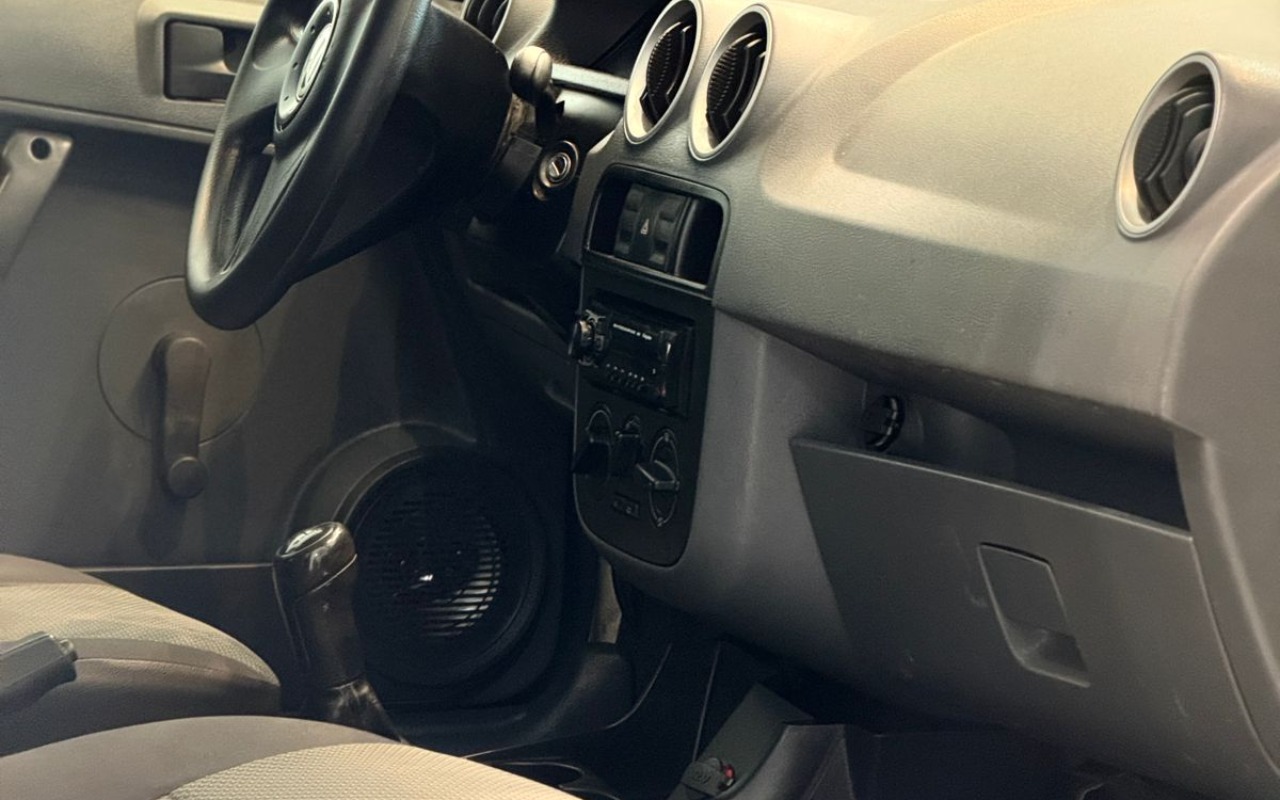 imagem-https://www.socarrao.com.br/sc-vehicle-images-prod/3279428/1786987527342-V2hhdHNBcHAgSW1hZ2UgMjAyNi0wNi0wOSBhdCAxMC4yNC41MCAoMSkuanBlZw.jpeg