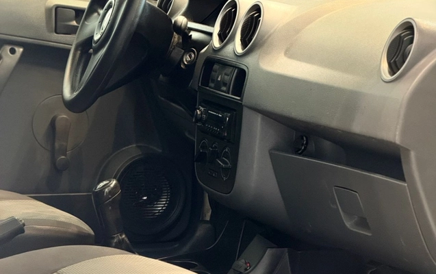 imagem-https://www.socarrao.com.br/sc-vehicle-images-prod/3279428/1786987527342-V2hhdHNBcHAgSW1hZ2UgMjAyNi0wNi0wOSBhdCAxMC4yNC41MCAoMSkuanBlZw.jpeg