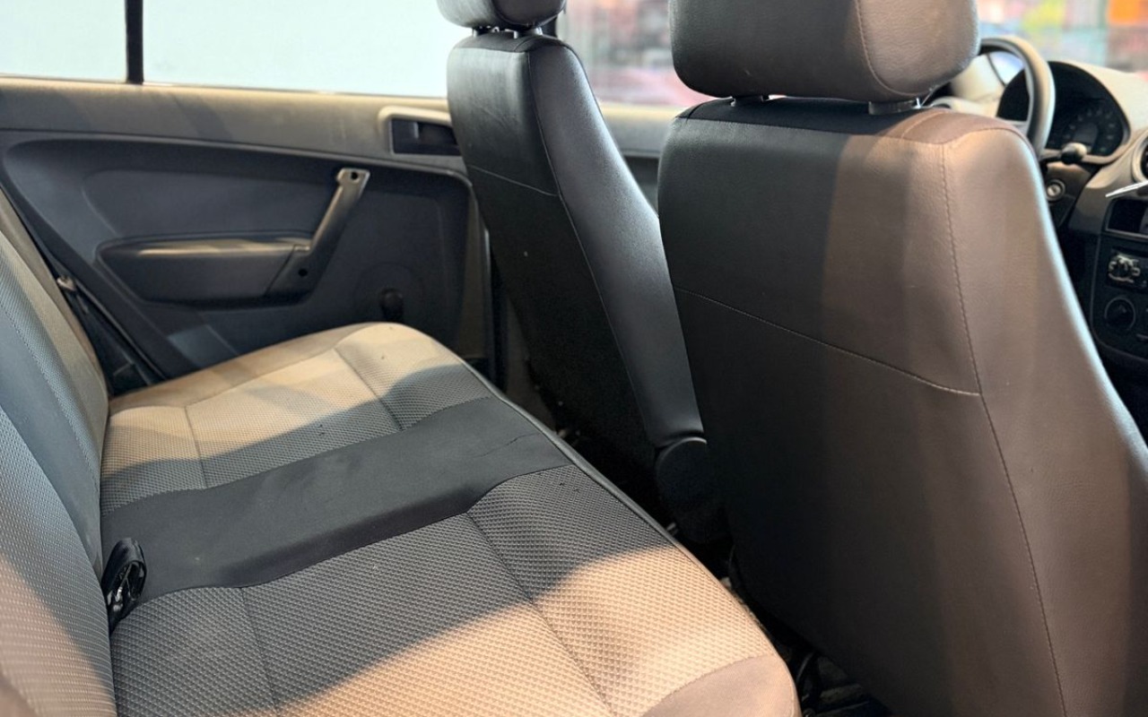 imagem-https://www.socarrao.com.br/sc-vehicle-images-prod/3279428/1786987527929-V2hhdHNBcHAgSW1hZ2UgMjAyNi0wNi0wOSBhdCAxMC4yNC41MSAoMikuanBlZw.jpeg