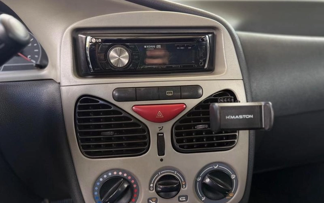 imagem-https://www.socarrao.com.br/sc-vehicle-images-prod/3279453/1789647983143-8380118_9_B_7c41e50fc8.jpeg