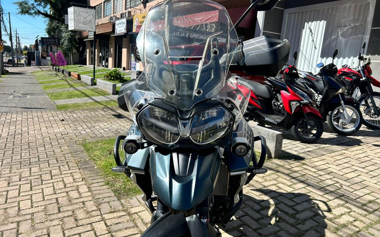 imagem-https://www.socarrao.com.br/sc-vehicle-images-prod/3279806/1786988556037-Ni5qcGVn.jpeg