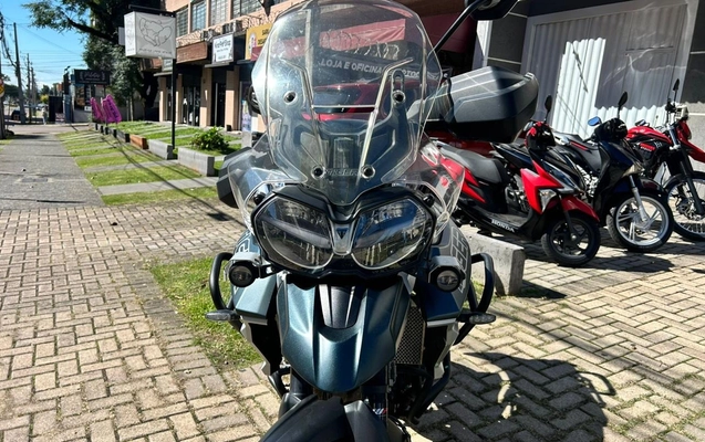 imagem-https://www.socarrao.com.br/sc-vehicle-images-prod/3279806/1786988556037-Ni5qcGVn.jpeg