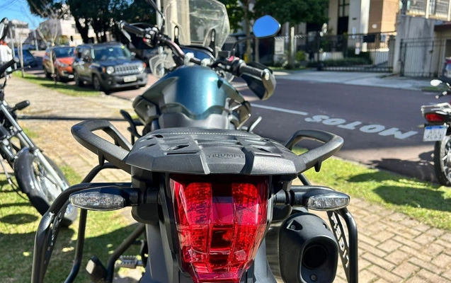 imagem-https://www.socarrao.com.br/sc-vehicle-images-prod/3279806/1786988556684-MTEuanBlZw.jpeg