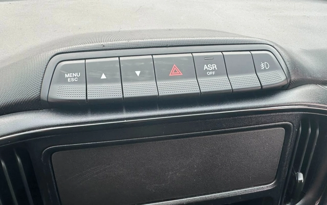 imagem-https://www.socarrao.com.br/sc-vehicle-images-prod/3279820/1786988647420-V2hhdHNBcHAgSW1hZ2UgMjAyNi0wOC0xMiBhdCAxNi4yNC40NS5qcGVn.jpeg