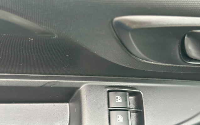 imagem-https://www.socarrao.com.br/sc-vehicle-images-prod/3279820/1786988647725-V2hhdHNBcHAgSW1hZ2UgMjAyNi0wOC0xMiBhdCAxNi4yNC4zNi5qcGVn.jpeg