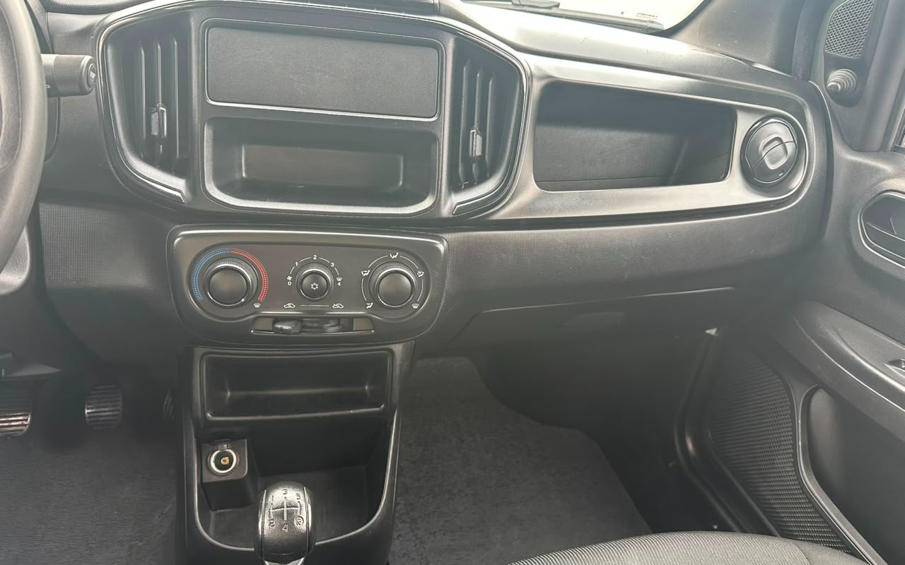 imagem-https://www.socarrao.com.br/sc-vehicle-images-prod/3279820/1786988647837-V2hhdHNBcHAgSW1hZ2UgMjAyNi0wOC0xMiBhdCAxNi4yNC40My5qcGVn.jpeg