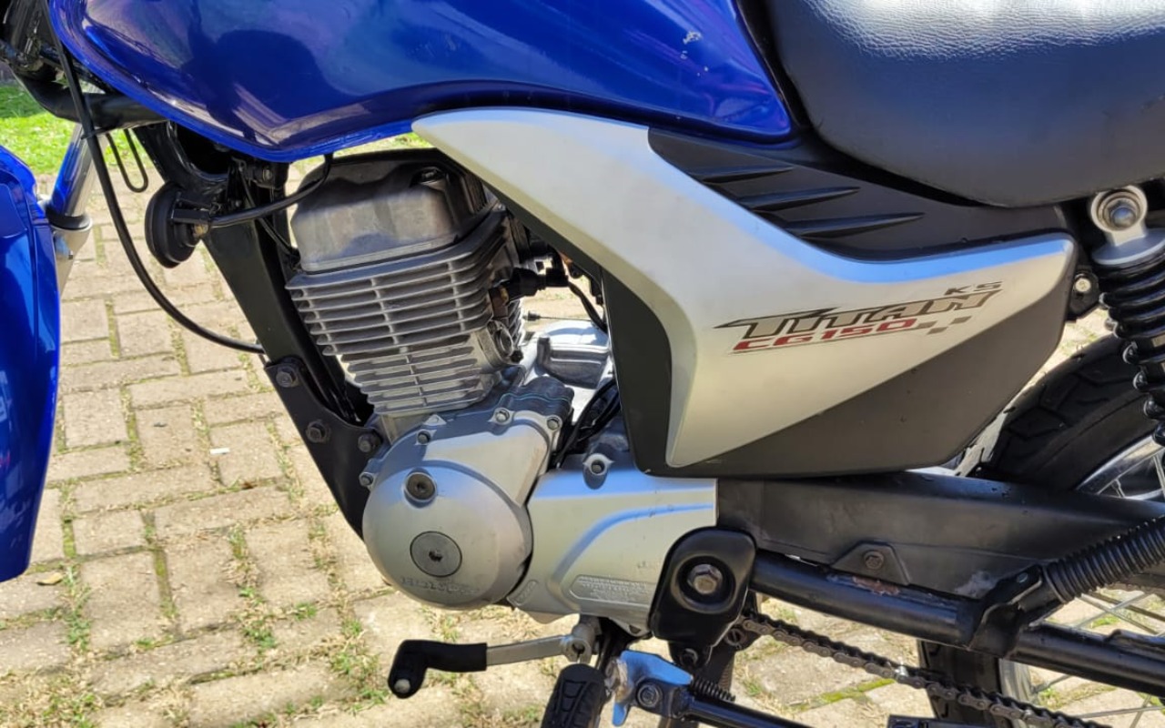 imagem-https://www.socarrao.com.br/sc-vehicle-images-prod/3279903/1786988967323-MTAuanBlZw.jpeg