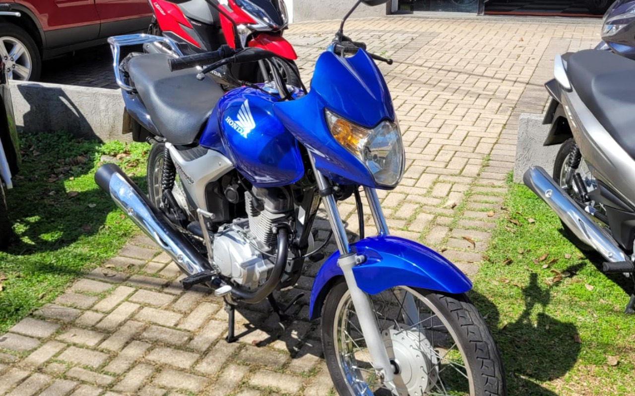 imagem-https://www.socarrao.com.br/sc-vehicle-images-prod/3279903/1786988967660-MTMuanBlZw.jpeg