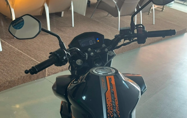 imagem-https://www.socarrao.com.br/sc-vehicle-images-prod/3280007/1786989184836-V2hhdHNBcHAgSW1hZ2UgMjAyNi0wOC0xNSBhdCAxNi4zMy4yOC5qcGVn.jpeg