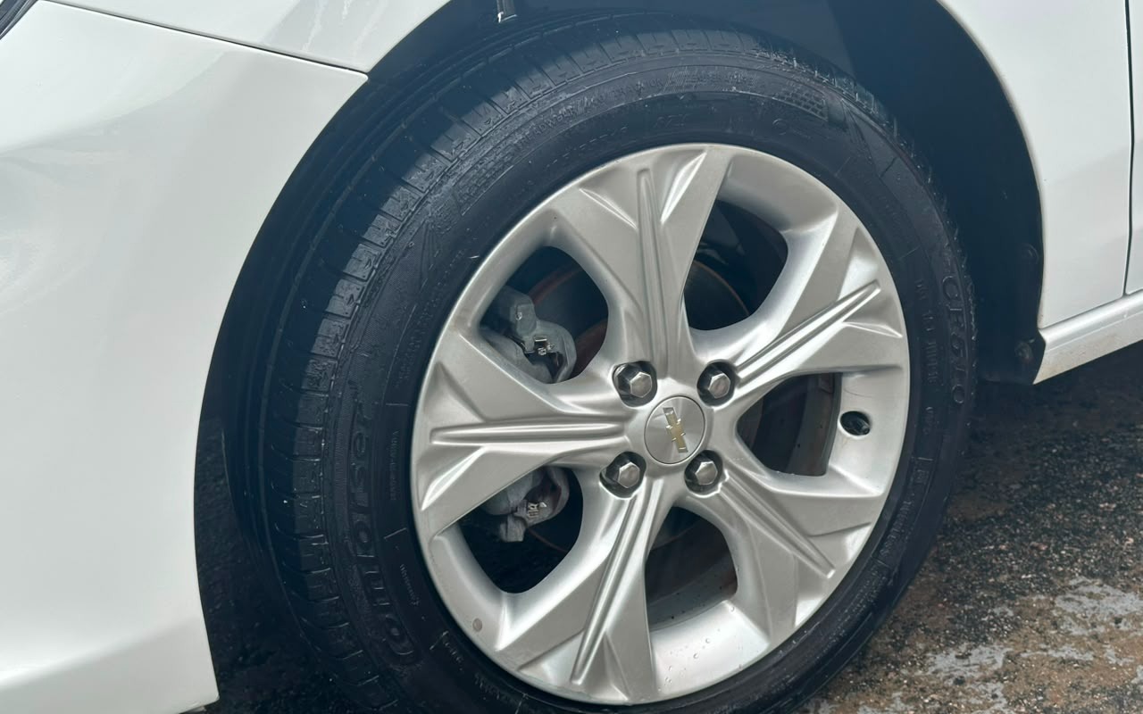 imagem-https://www.socarrao.com.br/sc-vehicle-images-prod/3280110/1786989433296-V2hhdHNBcHAgSW1hZ2UgMjAyNi0wOC0xNSBhdCAxNC40MS4zMyAoMSkuanBlZw.jpeg
