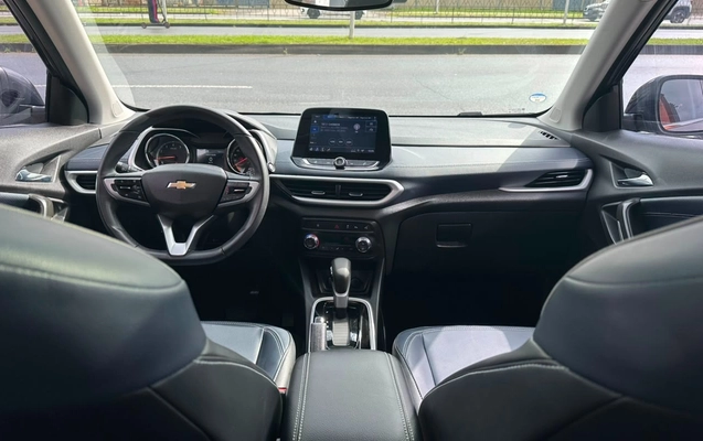 imagem-https://www.socarrao.com.br/sc-vehicle-images-prod/3280233/1786989753917-V2hhdHNBcHAgSW1hZ2UgMjAyNi0wOC0xNSBhdCAxNC4zMy4xOS5qcGVn.jpeg