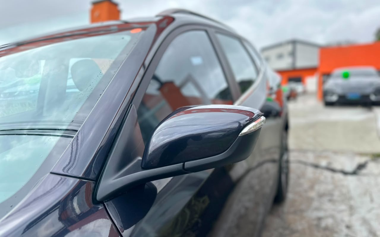 imagem-https://www.socarrao.com.br/sc-vehicle-images-prod/3280233/1786989755189-V2hhdHNBcHAgSW1hZ2UgMjAyNi0wOC0xNSBhdCAxNC4zMy4xNCAoMikuanBlZw.jpeg