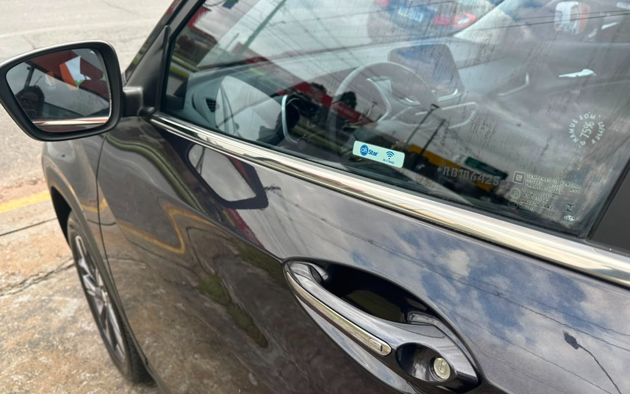 imagem-https://www.socarrao.com.br/sc-vehicle-images-prod/3280233/1786989755409-V2hhdHNBcHAgSW1hZ2UgMjAyNi0wOC0xNSBhdCAxNC4zMy4xNSAoMikuanBlZw.jpeg