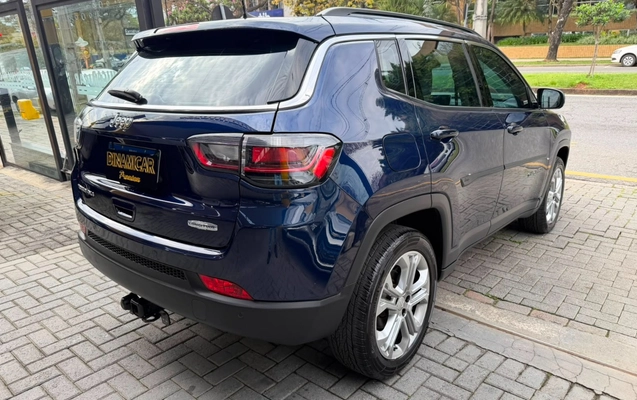 imagem-https://www.socarrao.com.br/sc-vehicle-images-prod/3280234/1786989762081-My5qcGVn.jpeg